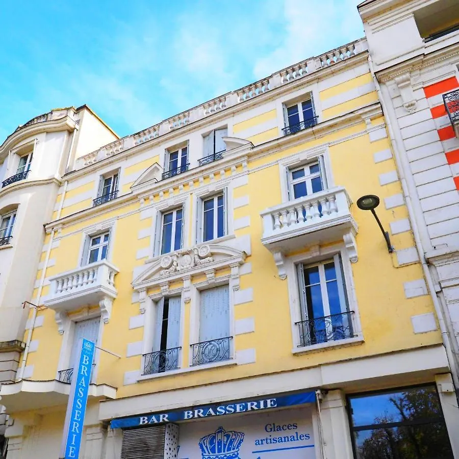 Le Royal 2 - Centre Ville - Proche Thermes - Haussmannien Vichy Apartment