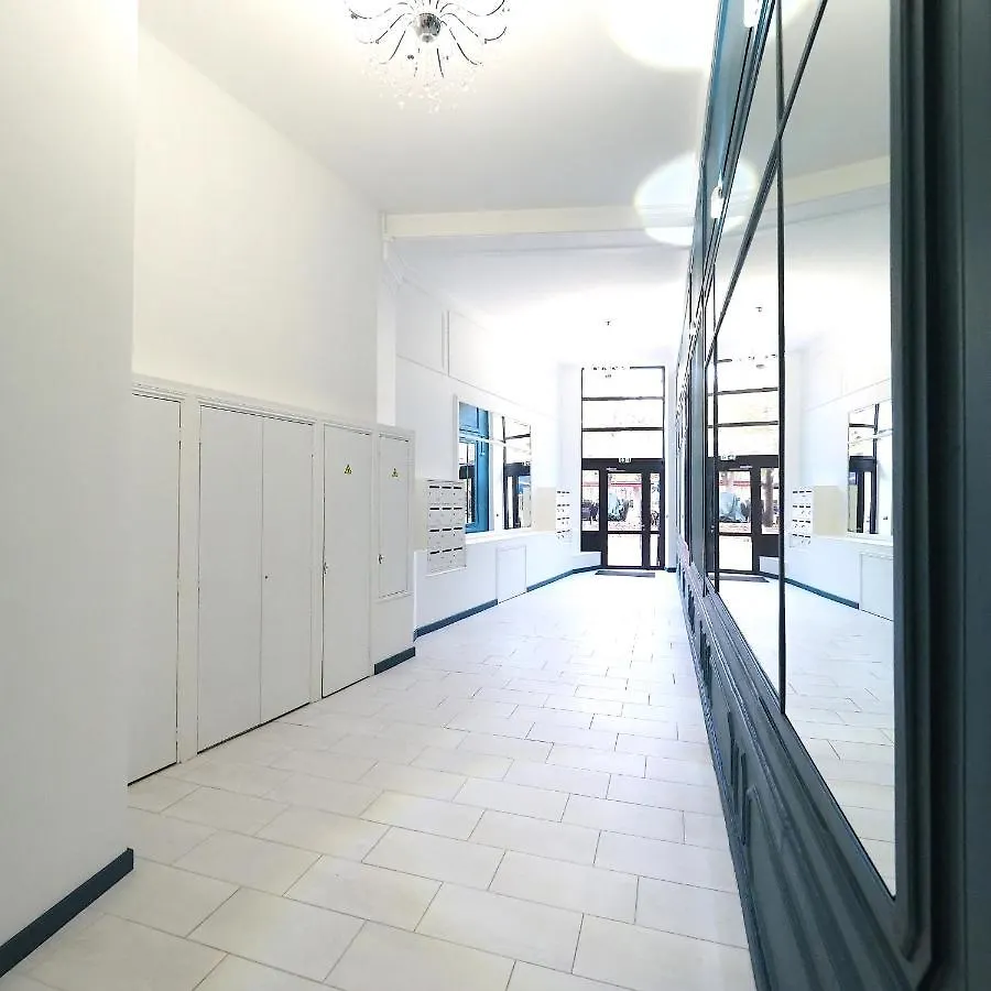 Le Royal 2 - Centre Ville - Proche Thermes - Haussmannien Vichy 0*,  France