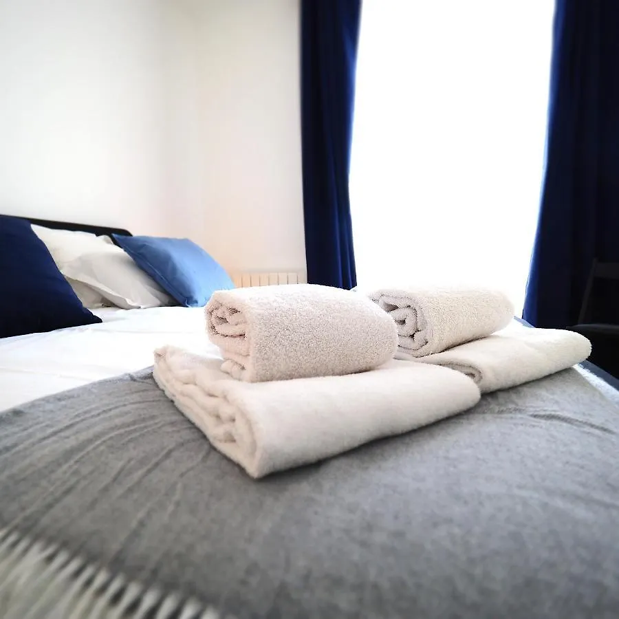 Apartment Le Royal 2 - Centre Ville - Proche Thermes - Haussmannien Vichy France