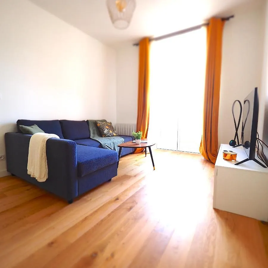 Apartment Le Royal 2 - Centre Ville - Proche Thermes - Haussmannien Vichy France